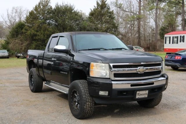 2010 Chevrolet Silverado 2nd Gen - Image 7 of 14