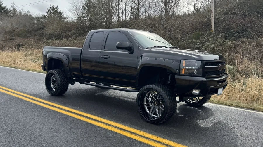 2010 Chevrolet Silverado 2nd Gen - Image 6 of 24