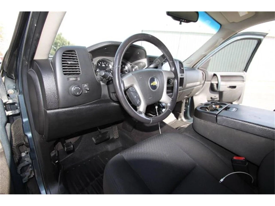2010 Chevrolet Silverado 2nd Gen - Image 8 of 18