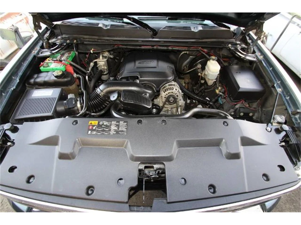 2010 Chevrolet Silverado 2nd Gen - Image 3 of 18