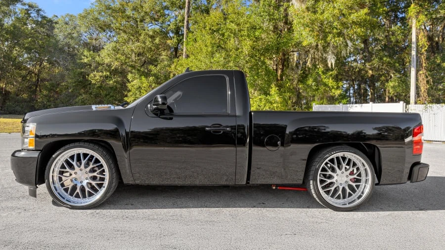 2010 Chevrolet Silverado 2nd Gen - Image 6 of 17