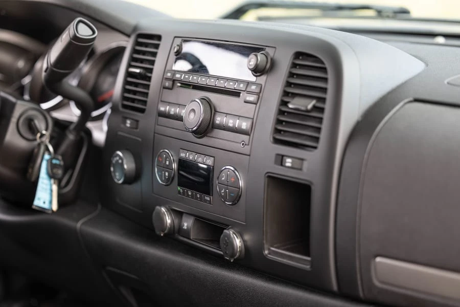 2010 Chevrolet Silverado 2nd Gen - Image 19 of 31