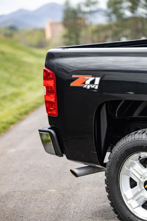 2010 Chevrolet Silverado 2nd Gen - Image 6 of 31