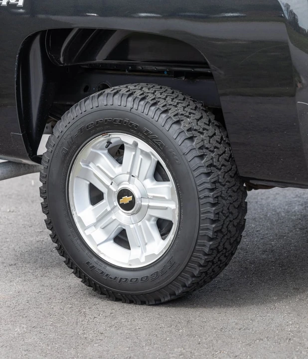 2010 Chevrolet Silverado 2nd Gen - Image 10 of 31