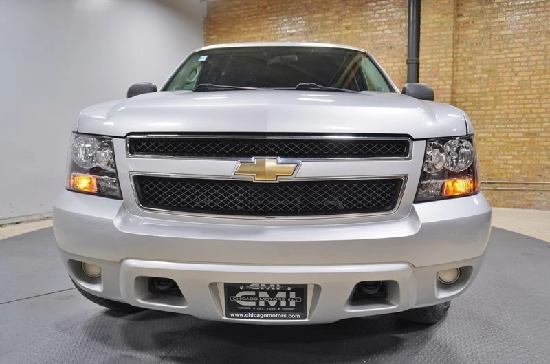 2010 Chevrolet Tahoe 3rd Gen - Image 4 of 12