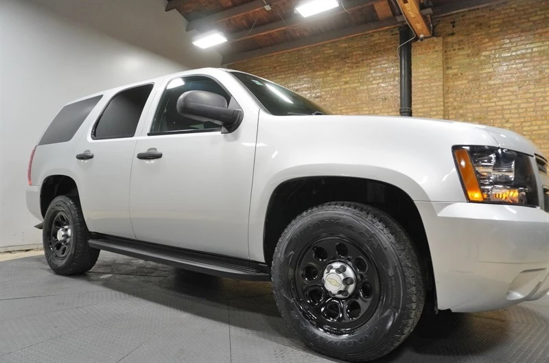 2010 Chevrolet Tahoe 3rd Gen - Image 8 of 12