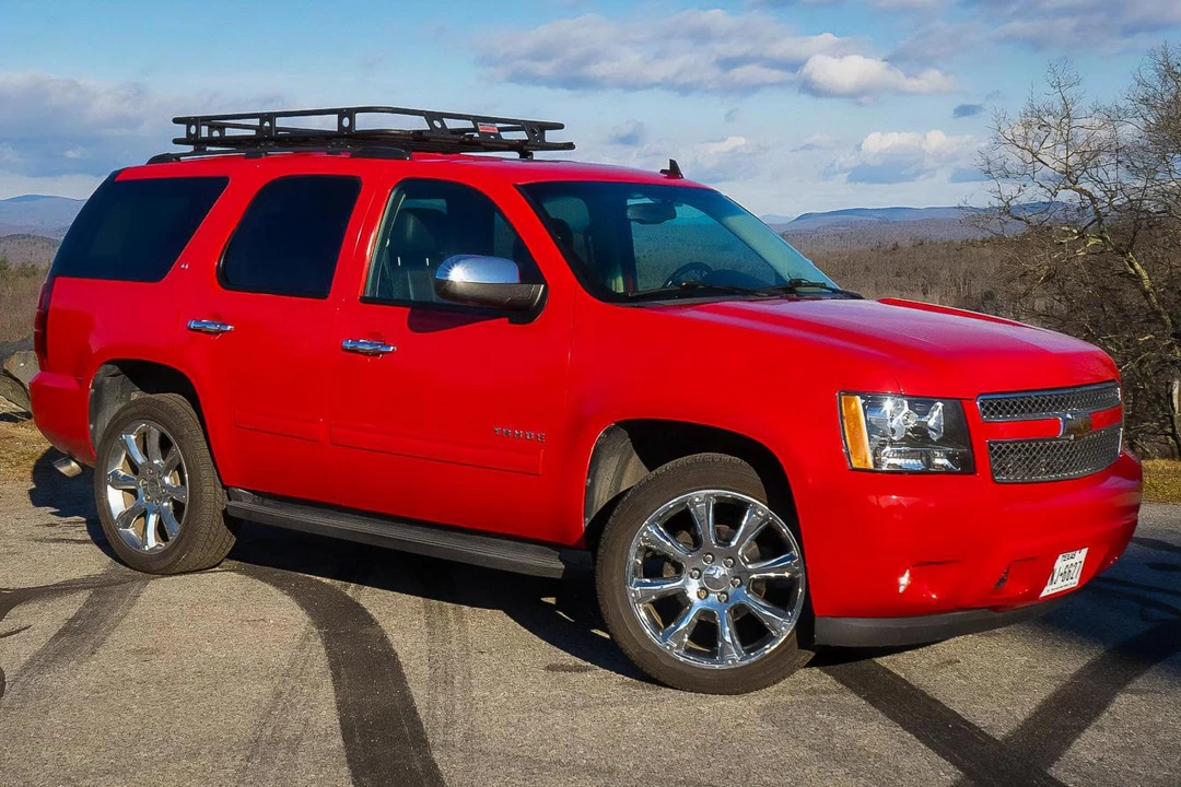 2010 Chevrolet Tahoe 3rd Gen - Image 3 of 31