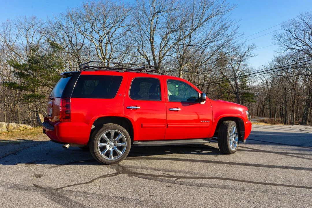 2010 Chevrolet Tahoe 3rd Gen - Image 11 of 31