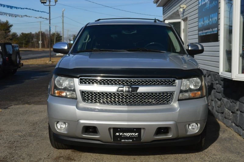 2010 Chevrolet Tahoe 3rd Gen - Image 8 of 12