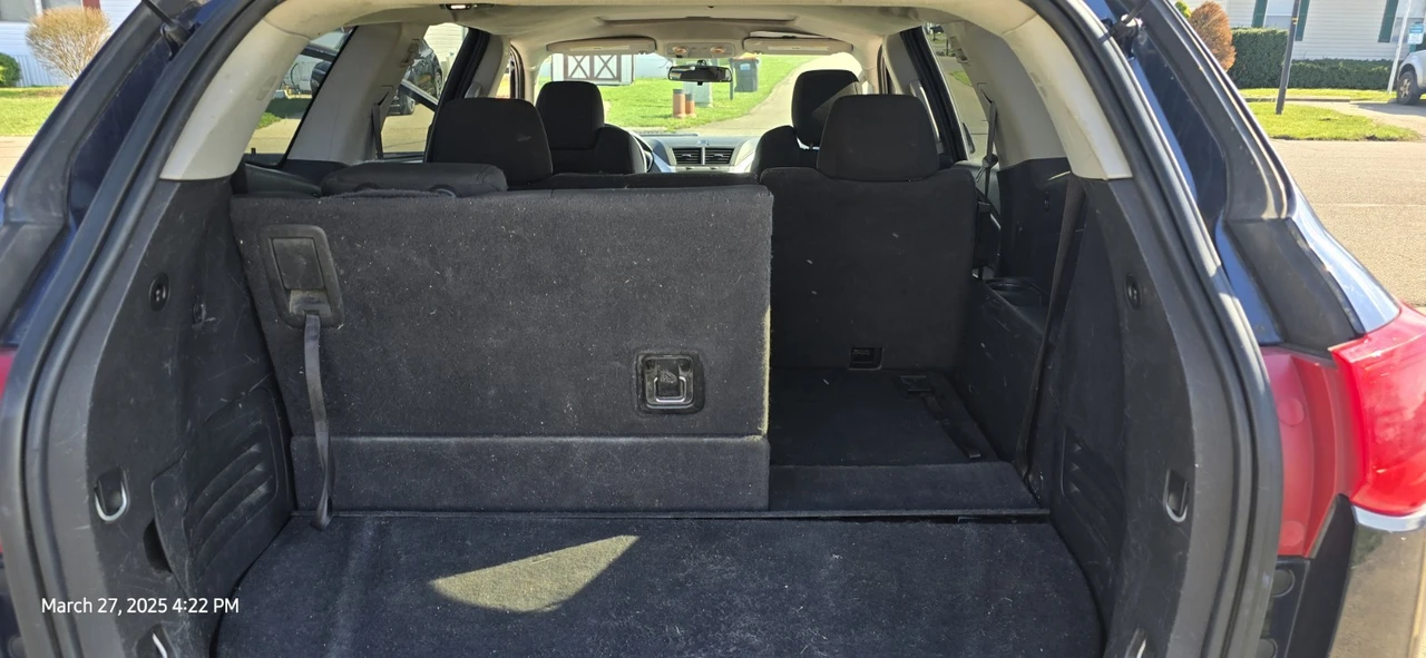 2010 Chevrolet Traverse - Image 12 of 12