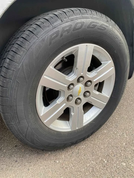 2010 Chevrolet Traverse - Image 11 of 11