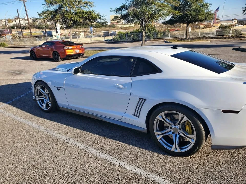 2010 Chevrolet Camaro 5th Gen - Image 2 of 20