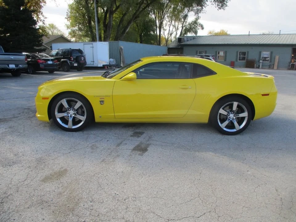 2010 Chevrolet Camaro 5th Gen - Image 2 of 15