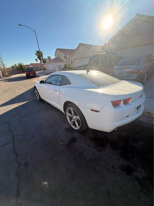 2010 Chevrolet Camaro 5th Gen - Image 2 of 7