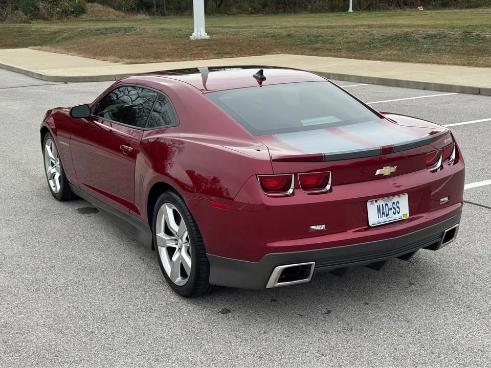 2010 Chevrolet Camaro SS 5th Gen - Image 2 of 15