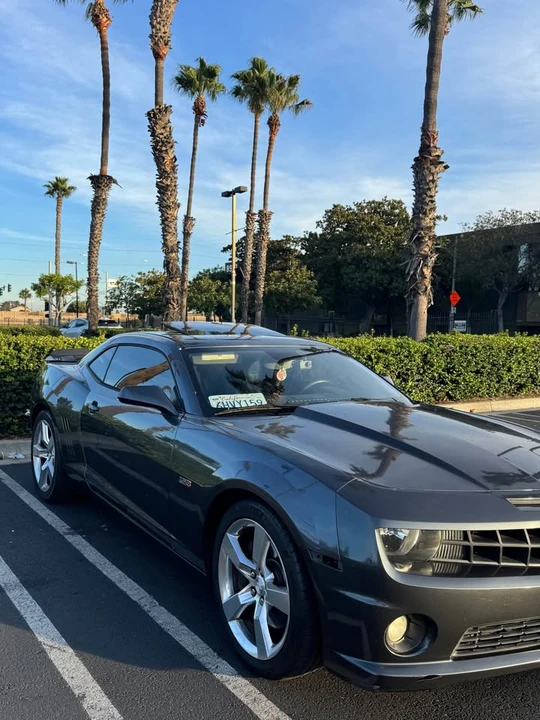 2010 Chevrolet Camaro SS 5th Gen - Image 2 of 17