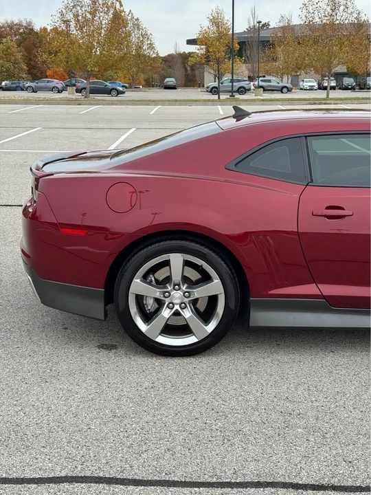 2010 Chevrolet Camaro SS 5th Gen - Image 5 of 15