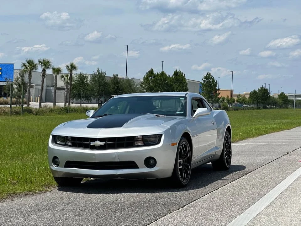 2010 Chevrolet Camaro 5th Gen - Image 2 of 8