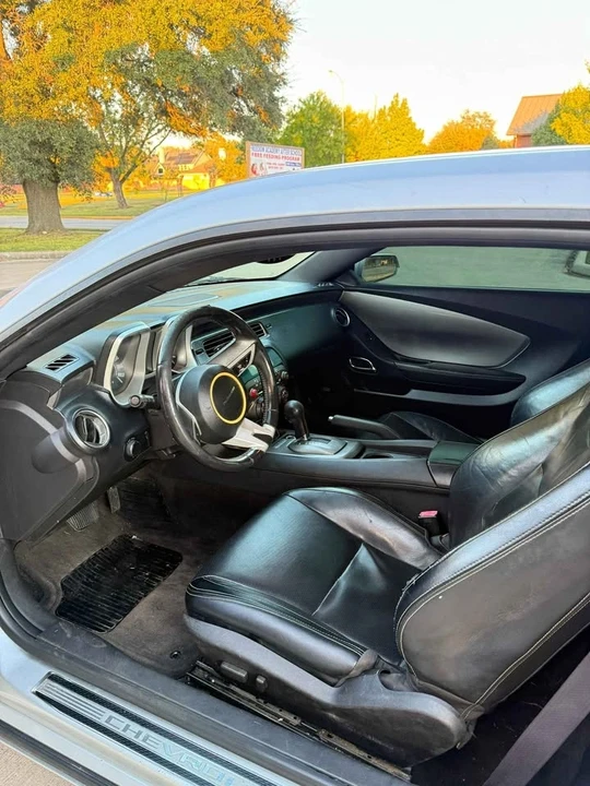2010 Chevrolet Camaro 5th Gen - Image 11 of 13