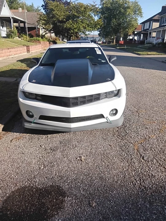 2010 Chevrolet Camaro 5th Gen - Image 2 of 5