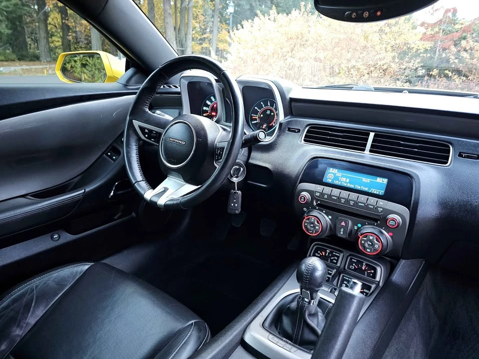 2010 Chevrolet Camaro 5th Gen - Image 11 of 17