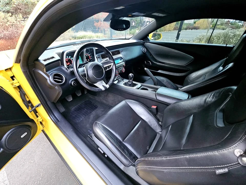2010 Chevrolet Camaro 5th Gen - Image 9 of 17