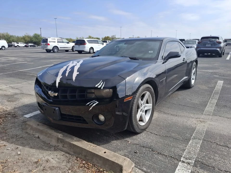 2010 Chevrolet Camaro 5th Gen - Image 2 of 13