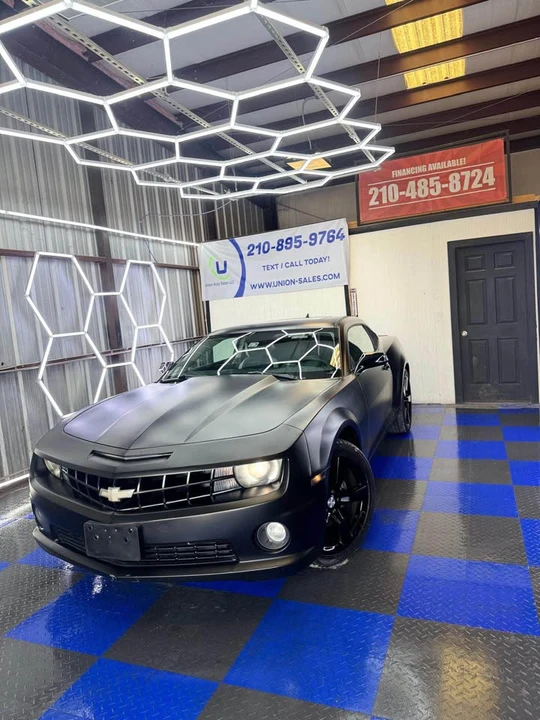 2010 Chevrolet Camaro 5th Gen - Image 2 of 10