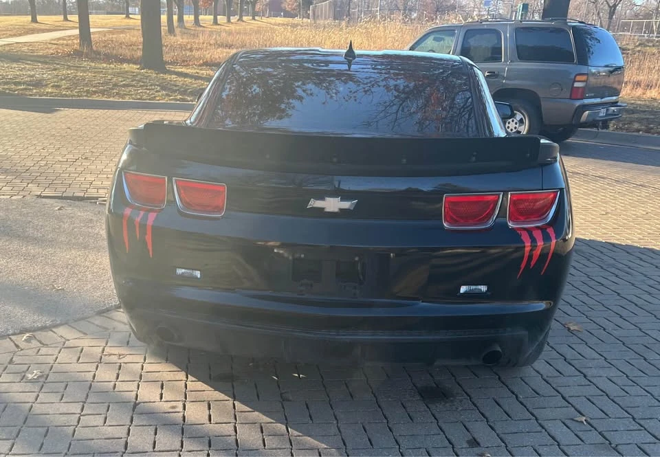 2010 Chevrolet Camaro 5th Gen - Image 11 of 15