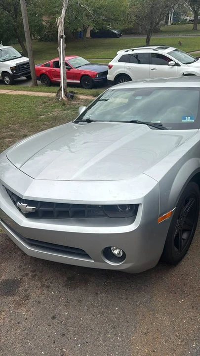 2010 Chevrolet Camaro 5th Gen - Image 2 of 5