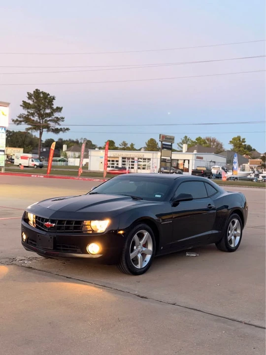 2010 Chevrolet Camaro 5th Gen - Image 2 of 18