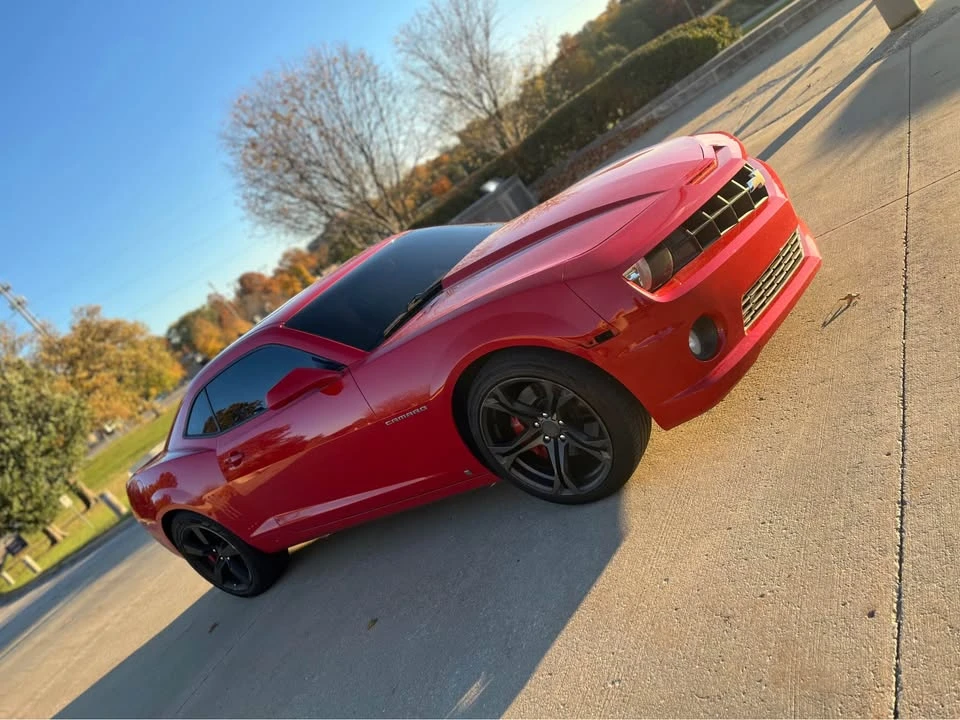2010 Chevrolet Camaro SS 5th Gen - Image 2 of 11