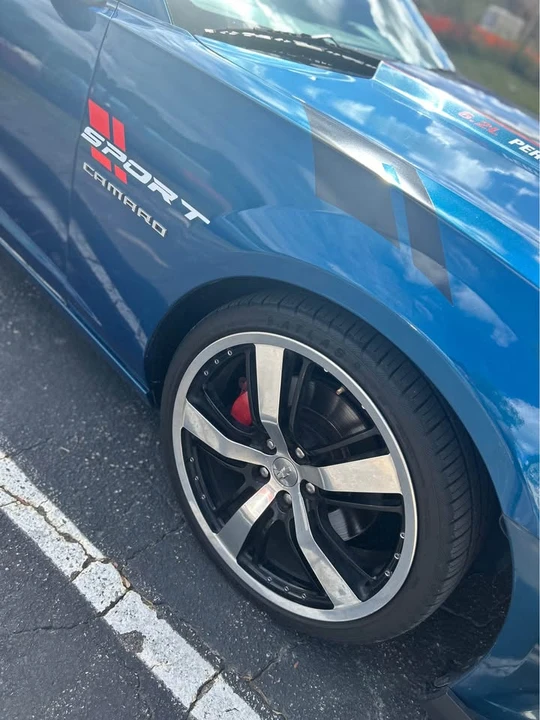 2010 Chevrolet Camaro SS 5th Gen - Image 14 of 16
