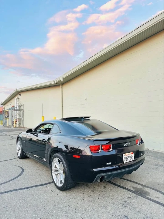 2010 Chevrolet Camaro SS 5th Gen - Image 3 of 19