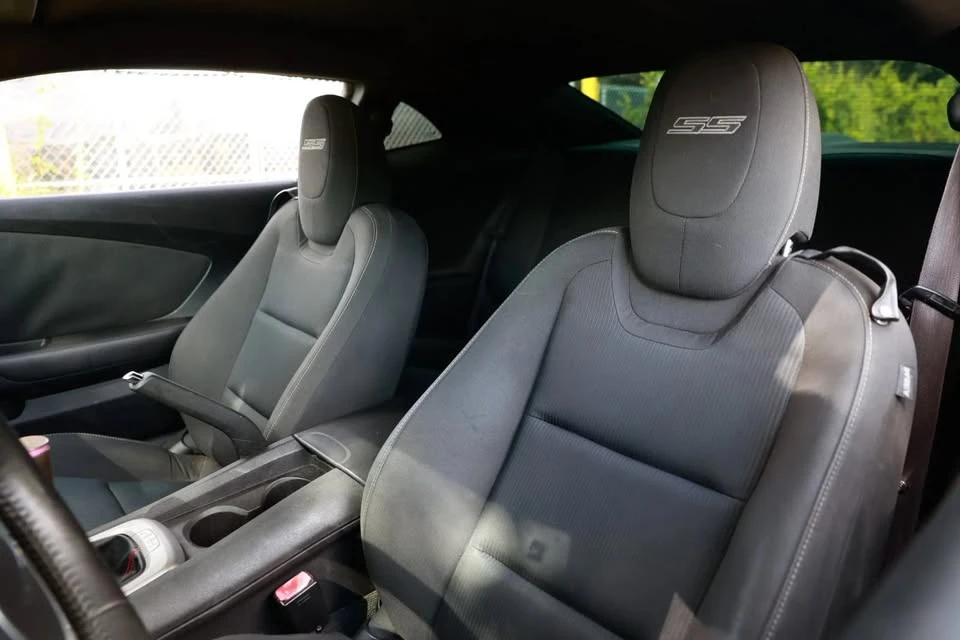 2010 Chevrolet Camaro SS 5th Gen - Image 11 of 19