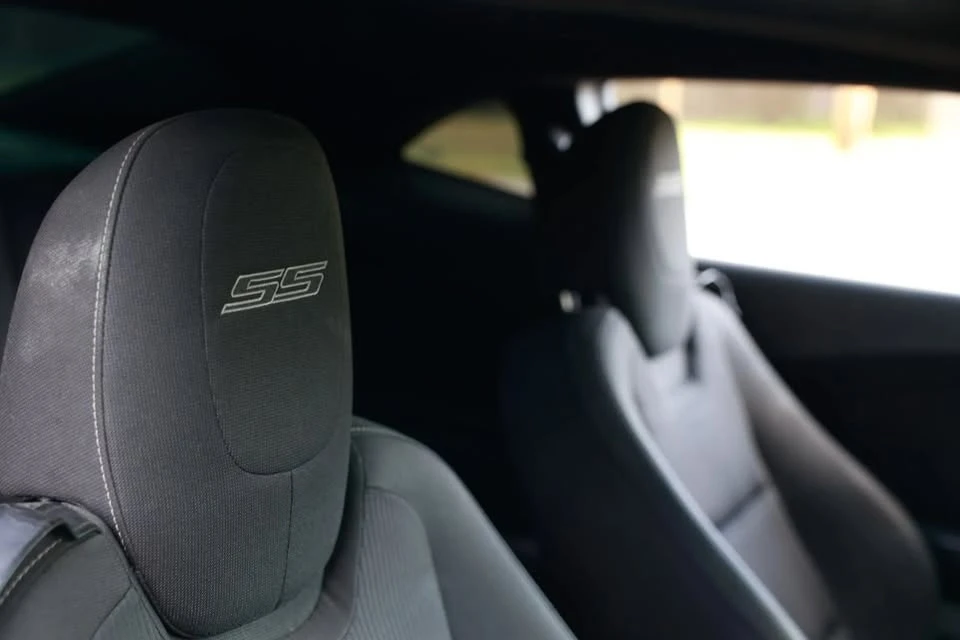 2010 Chevrolet Camaro SS 5th Gen - Image 17 of 19