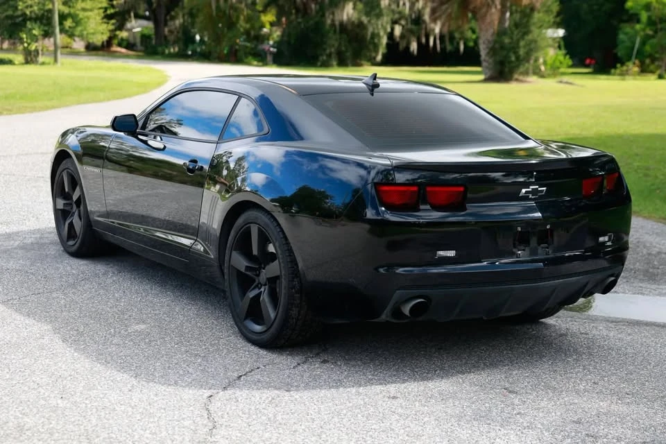 2010 Chevrolet Camaro SS 5th Gen - Image 3 of 19