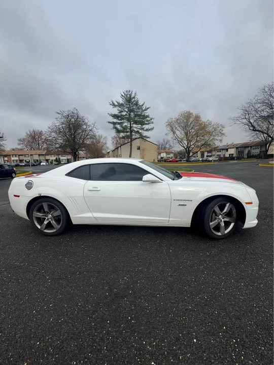 2010 Chevrolet Camaro SS 5th Gen - Image 4 of 11