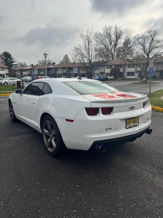 2010 Chevrolet Camaro SS 5th Gen - Image 3 of 11