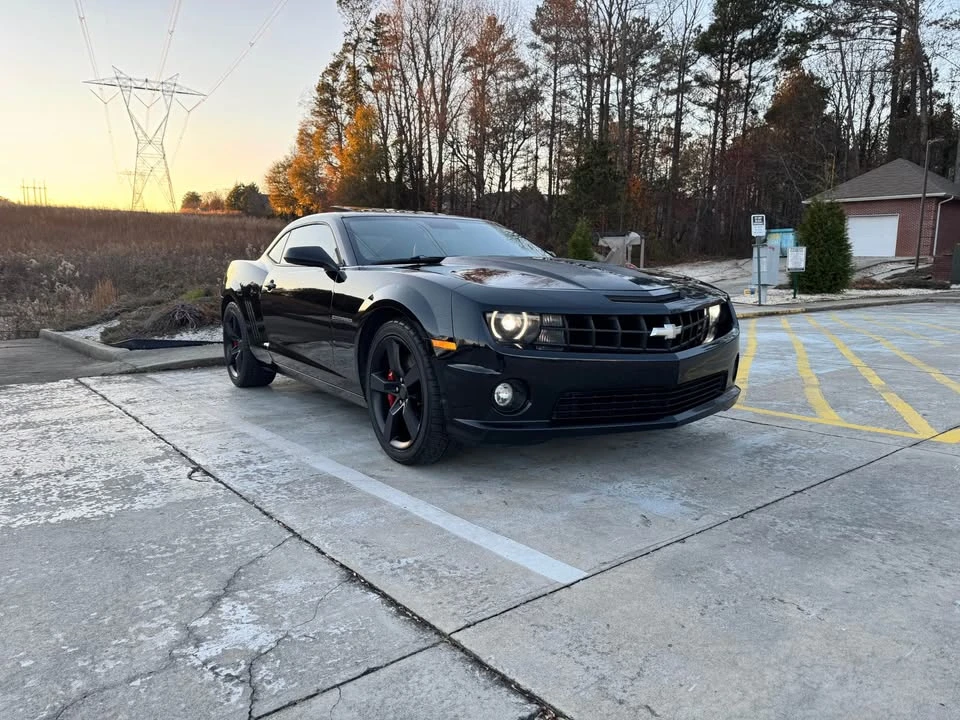 2010 Chevrolet Camaro SS 5th Gen - Image 3 of 11