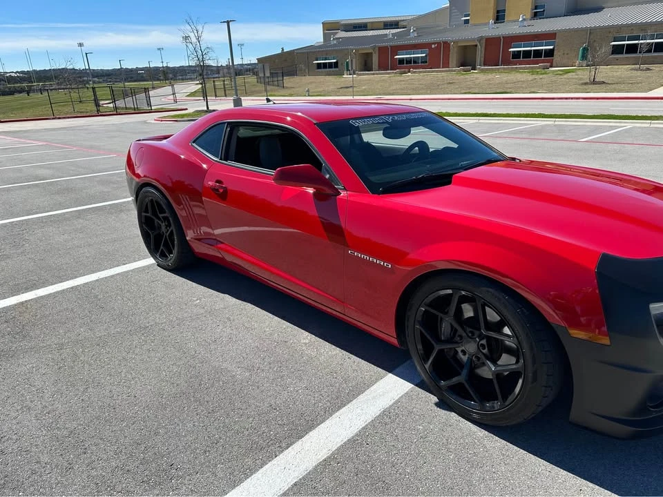 2010 Chevrolet Camaro SS 5th Gen - Image 2 of 15