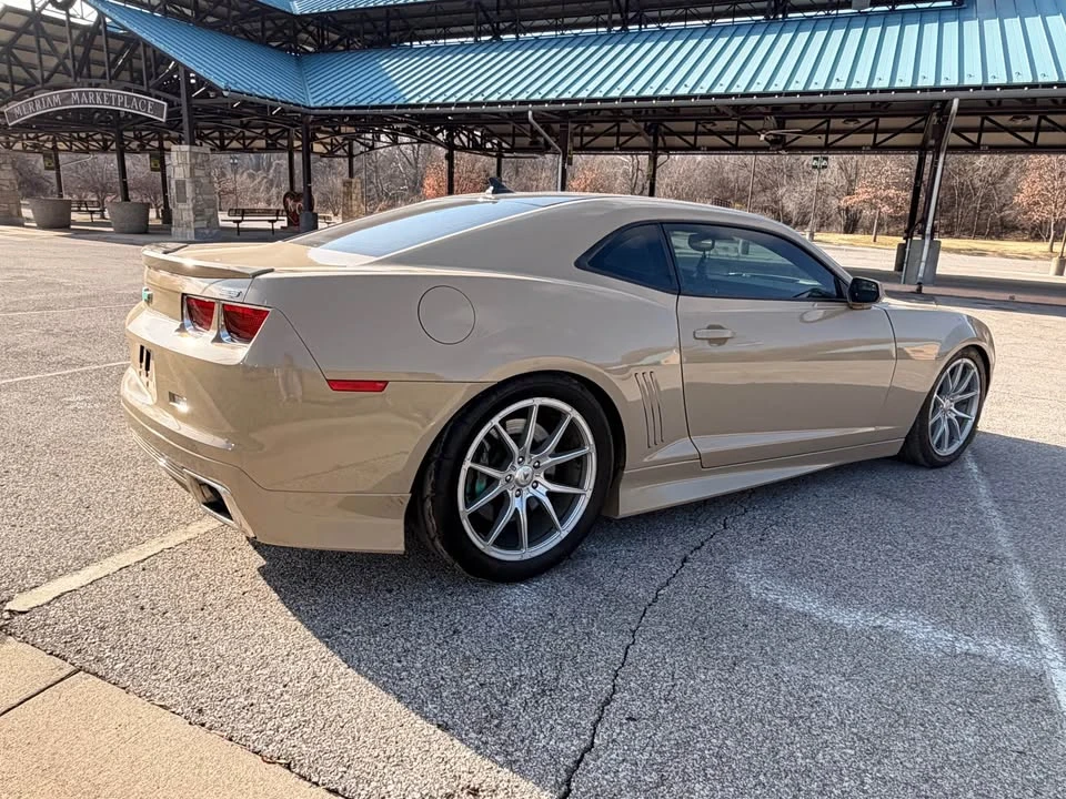 2010 Chevrolet Camaro SS 5th Gen - Image 10 of 16