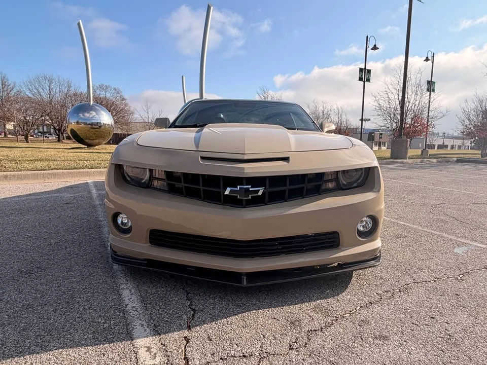 2010 Chevrolet Camaro SS 5th Gen - Image 2 of 16