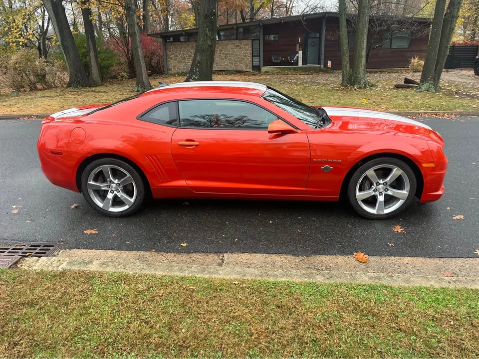 2010 Chevrolet Camaro SS 5th Gen - Image 2 of 14