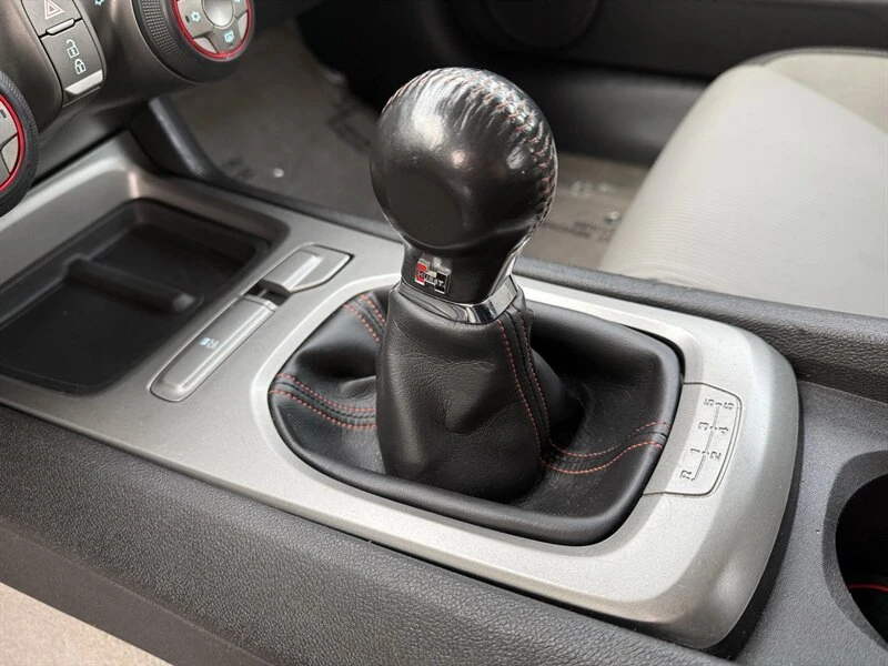 2010 Chevrolet Camaro 5th Gen - Image 13 of 15