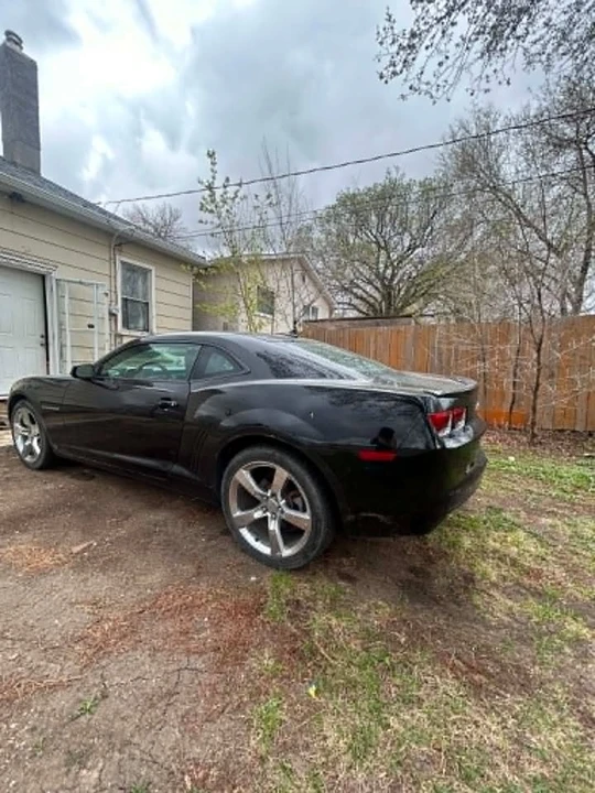 2010 Chevrolet Camaro 5th Gen - Image 2 of 3