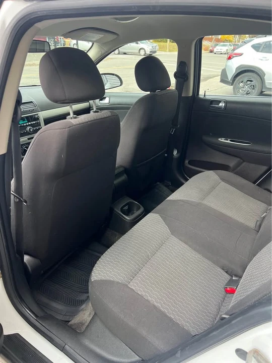 2010 Chevrolet Cobalt 1st Gen - Image 6 of 9