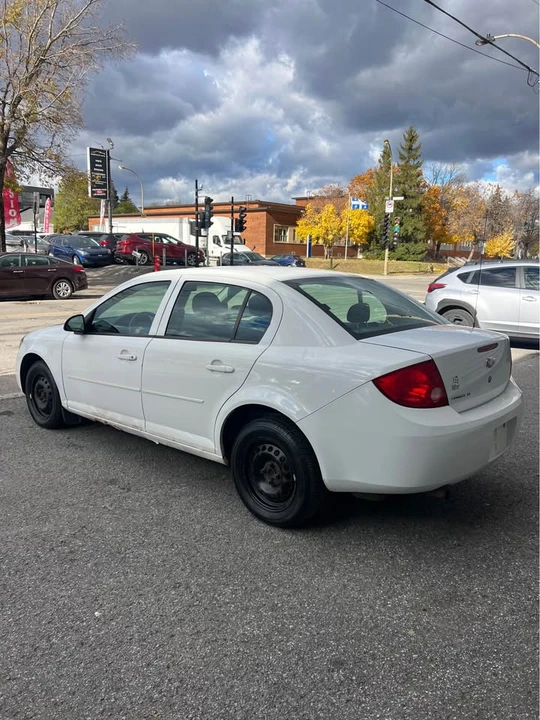 2010 Chevrolet Cobalt 1st Gen - Image 2 of 9