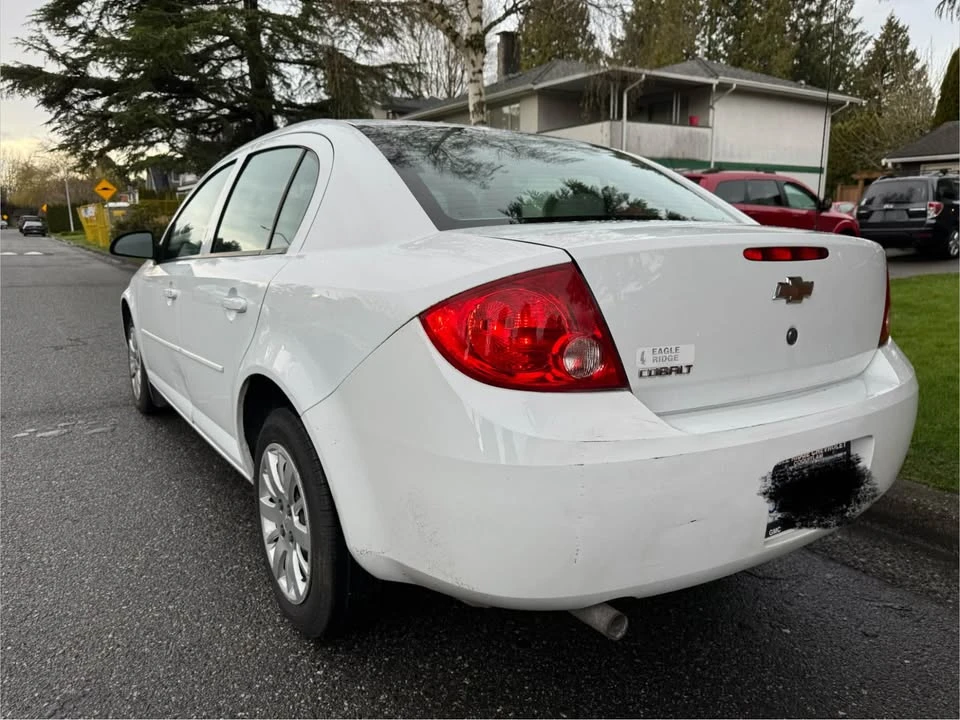 2010 Chevrolet Cobalt 1st Gen - Image 2 of 9