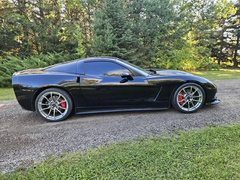 2010 Chevrolet Corvette C6 - Image 3 of 10